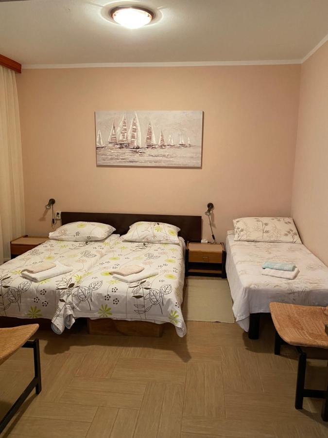 Apartment Mare Krk Milohnici Buitenkant foto